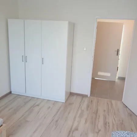 Apartmany Karvina Daire *