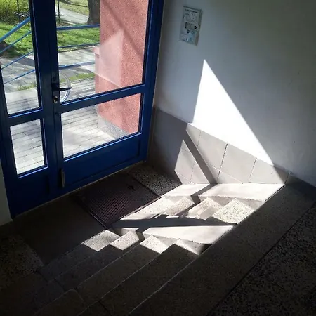 Apartmany Karvina Lägenhet